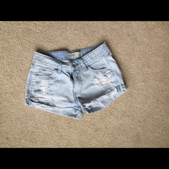 Denim shorts - Picture 1 of 2